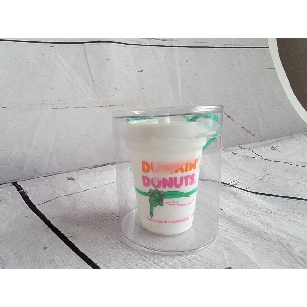 DUNKIN DONUTS TO GO HOLIDAY CUP WITH DARK GREEN RIBBON ORNAMENT 2001